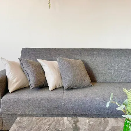 With Oleg 102a Паралимни