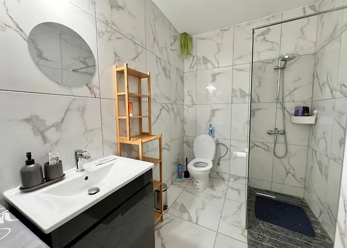 With Oleg 102a Apartmán